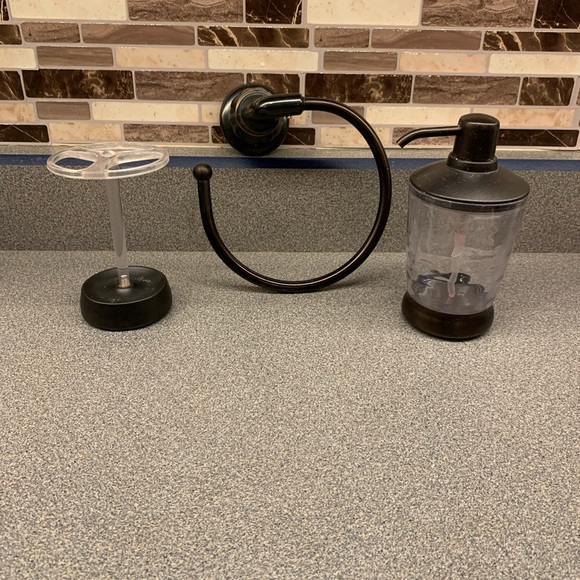Other - Bathroom set